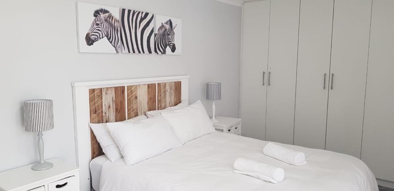 Whales & Waves Vila Hermanus Exterior foto