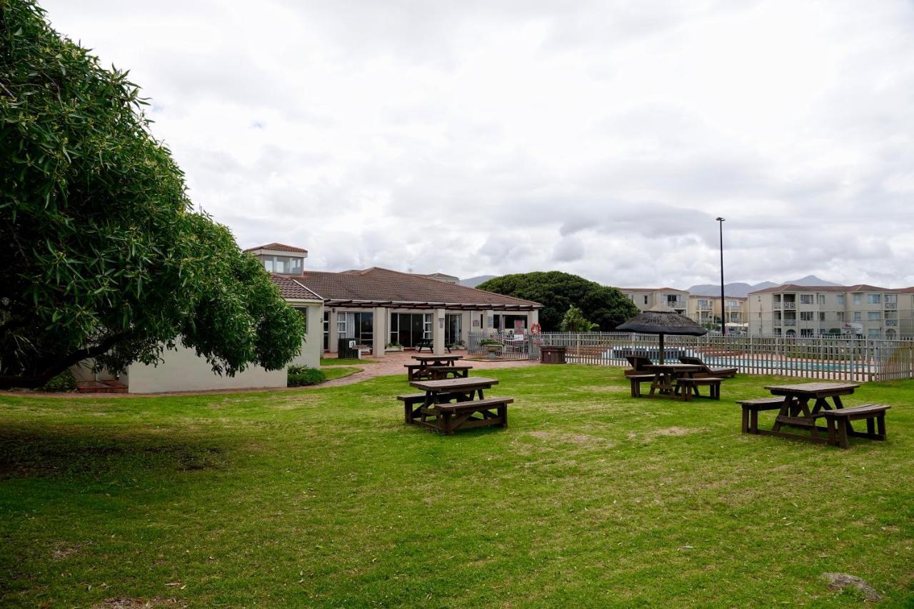 Whales & Waves Vila Hermanus Exterior foto